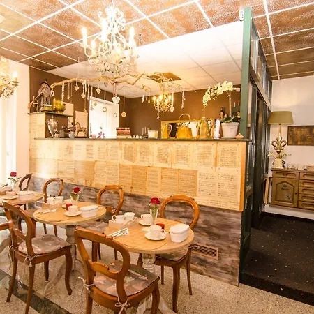 Family Boutique Trubarjev Hotel