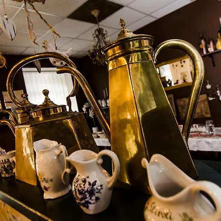 Trubarjev Art Boutique