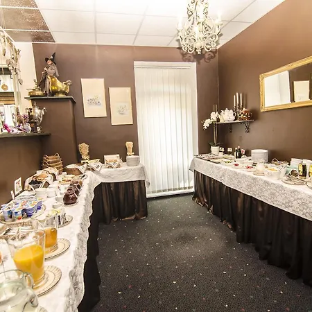 Family Boutique Trubarjev 4*